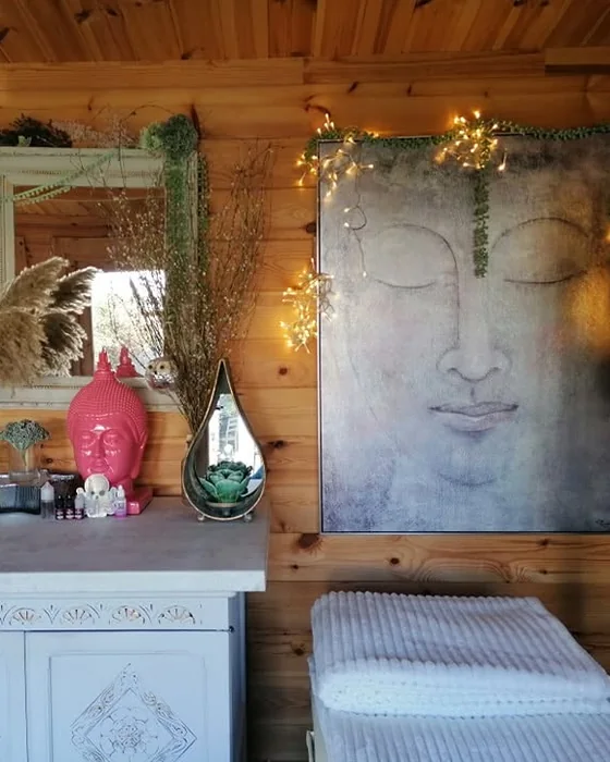 Inside Szilvia’s calm, wood-panelled beauty studio
